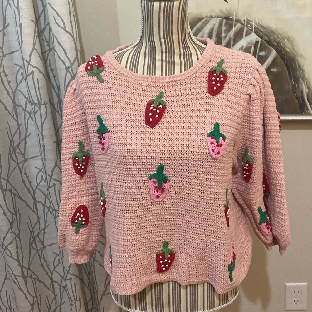 Rare! Zara strawberry knit sweater medium